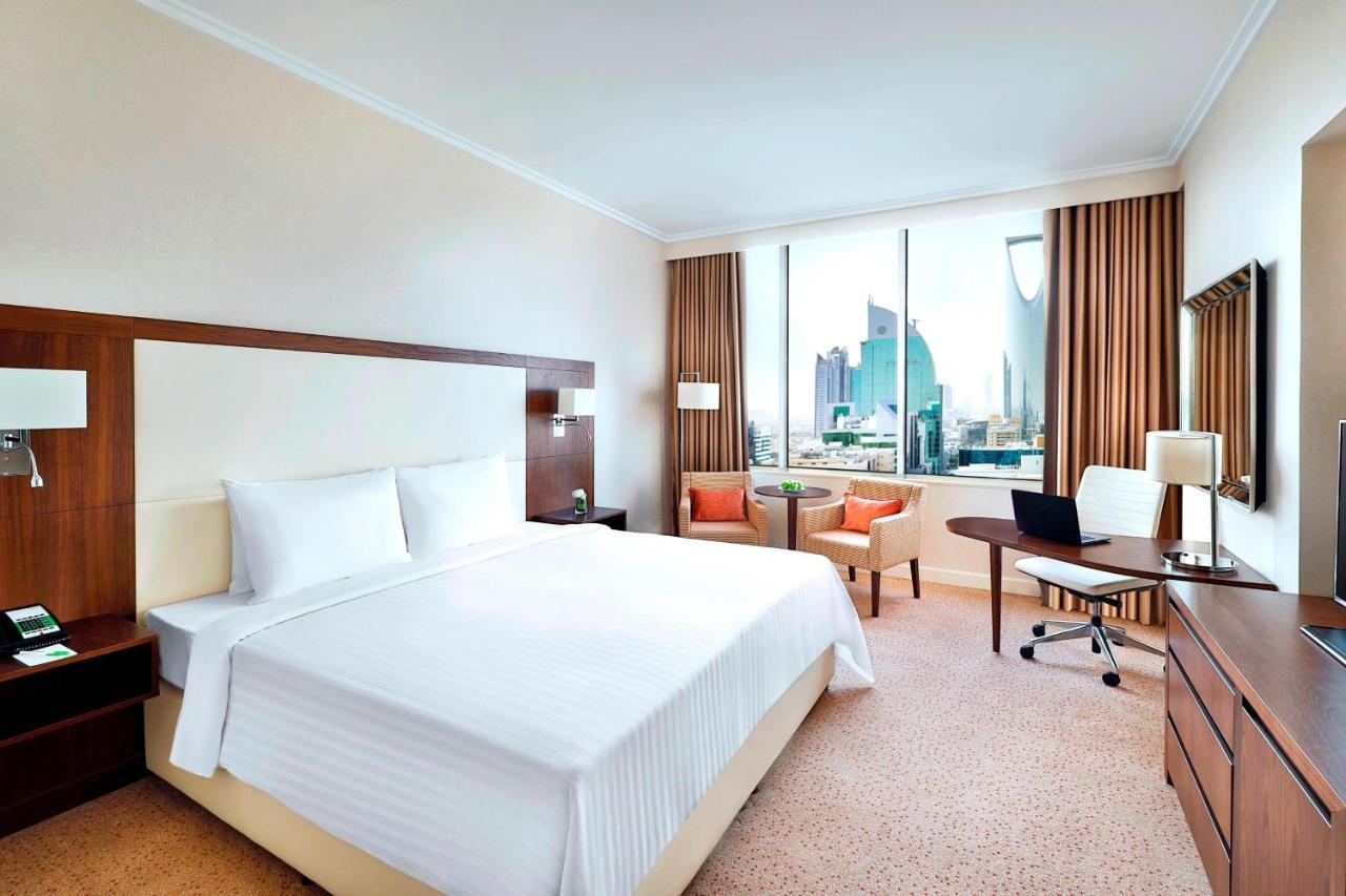 Courtyard By Marriott Riyadh Olaya Riade Exterior foto