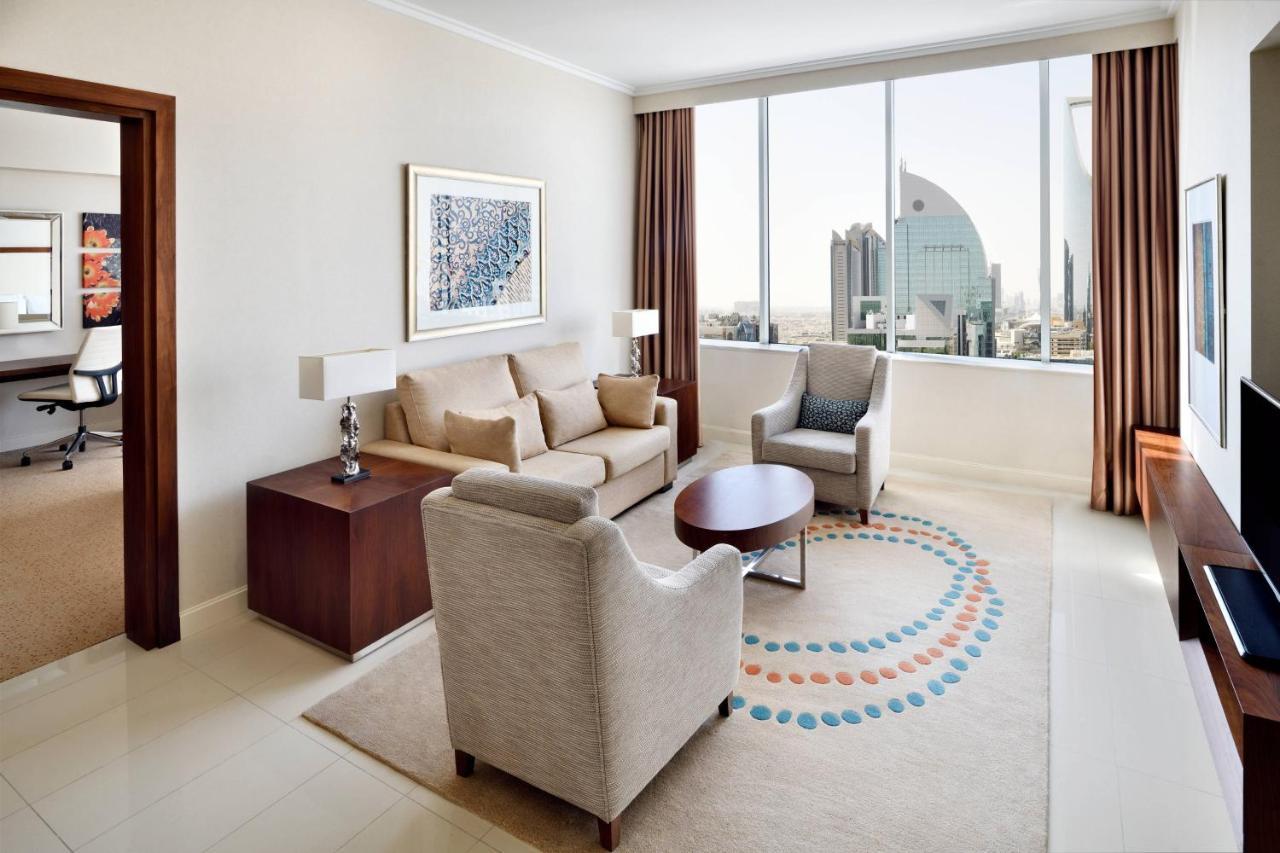 Courtyard By Marriott Riyadh Olaya Riade Exterior foto