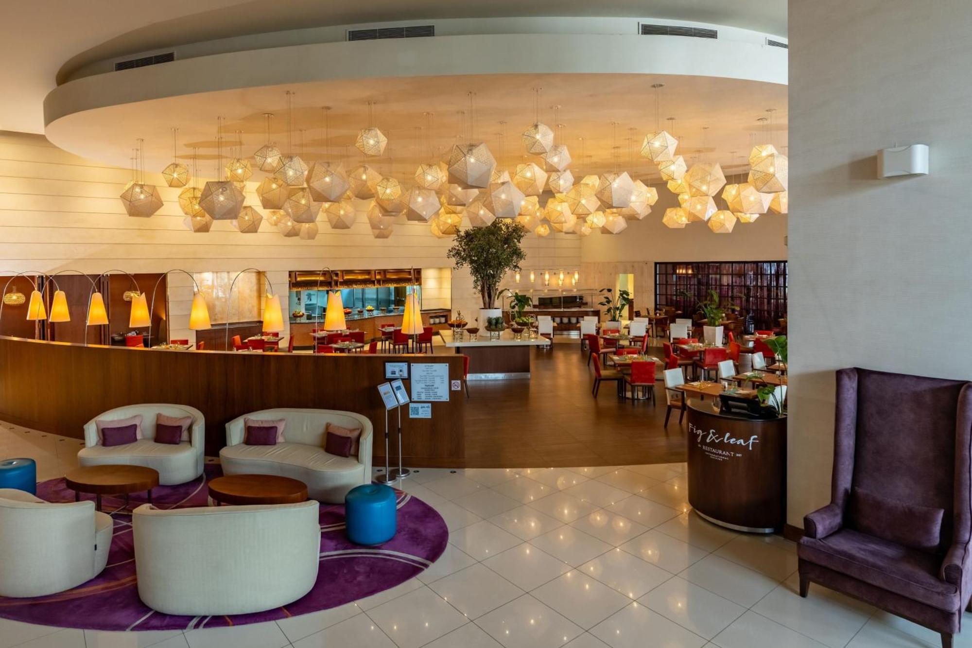 Courtyard By Marriott Riyadh Olaya Riade Exterior foto